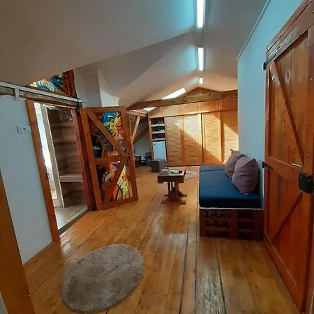 Mm Center Apartment
